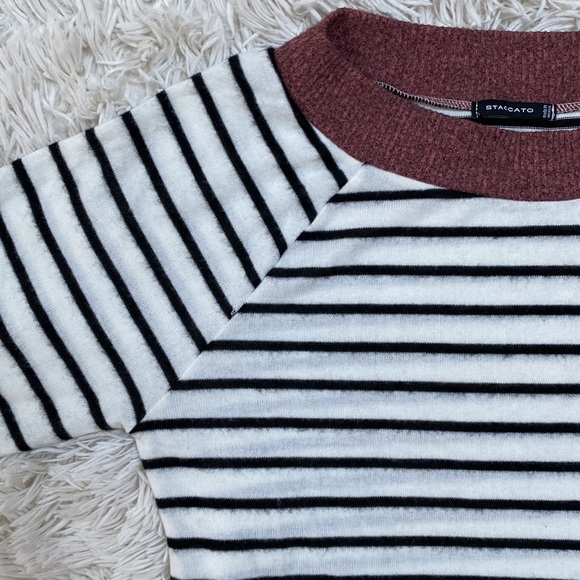 Staccato Hacci Striped Top 💗 White Black & Mauve - Picture 5 of 14